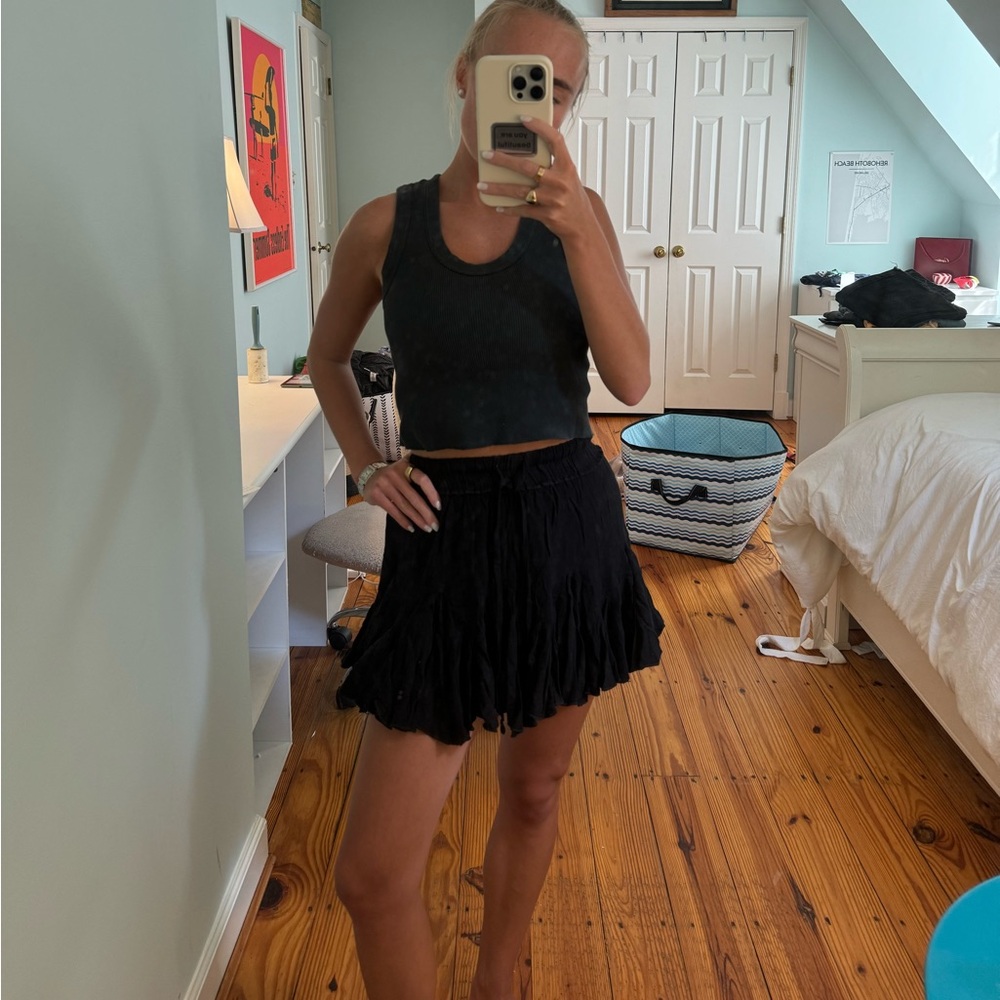 Black princess poly skirt